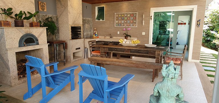 Casa de Cinema na Granja Brasil em Itaipava, 5 quartos, com