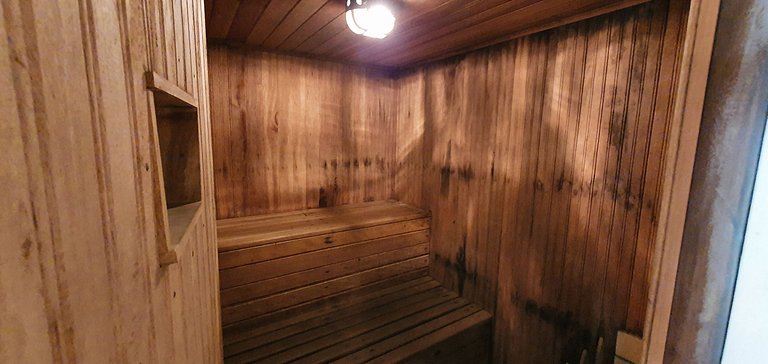 Casa Lobo, 5 quartos, área gourmet, sauna