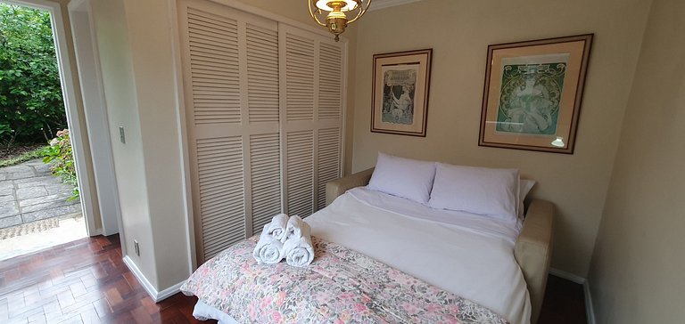 Villa Lobo, great house in Araras, 4 bedrooms, pool, sauna