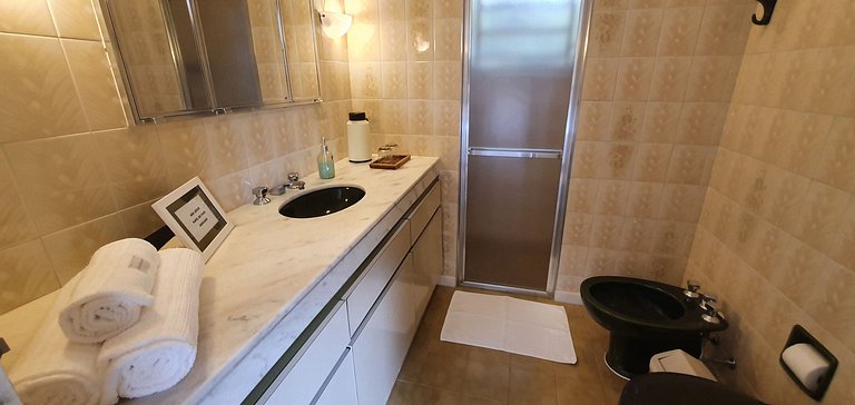 Casa Lobo, 5 quartos, área gourmet, sauna