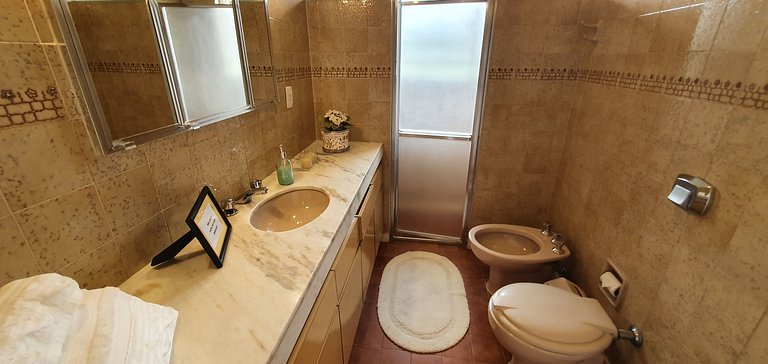Casa Lobo, 5 quartos, área gourmet, sauna