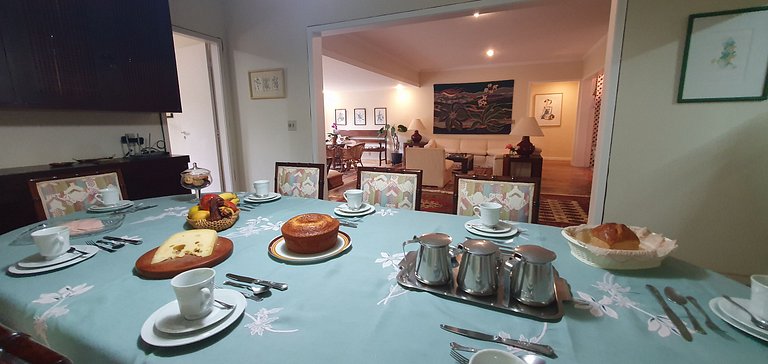 Casa Lobo, 5 quartos, área gourmet, sauna