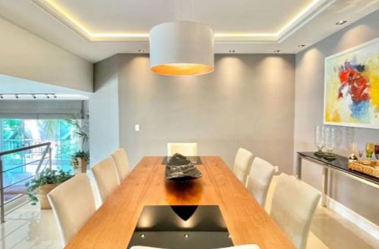 Casa de Cinema Granja Brasil, com serviço incluído