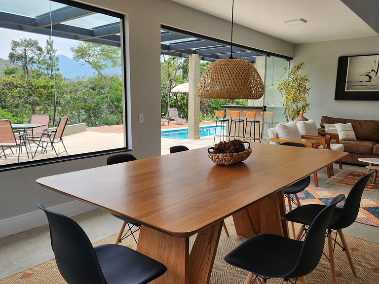Casa Linda em Itaipava para férias, aluguel de temporada bnb