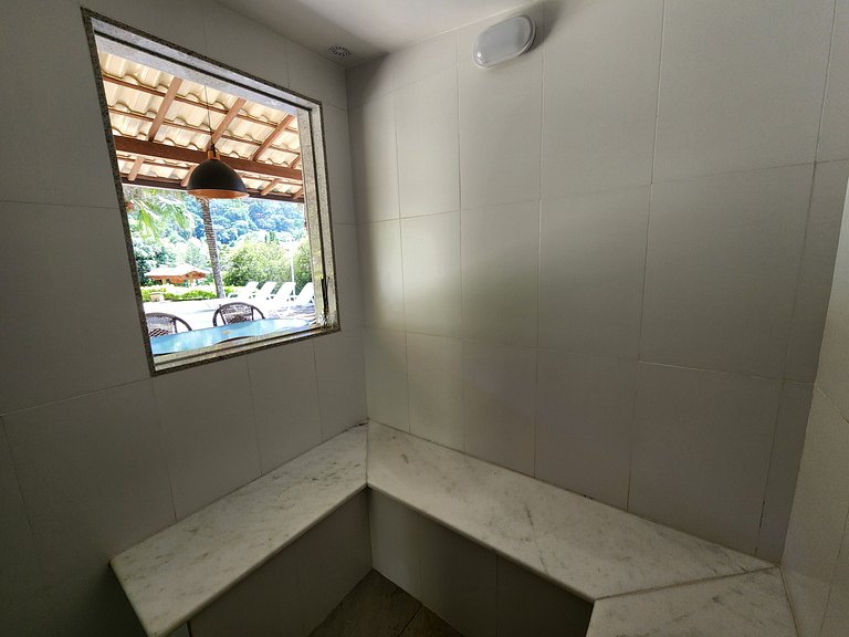 Recanto dos Pássaros, casa em Secretário com sauna e piscina