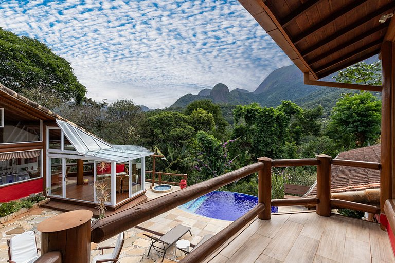 Casa Maria Comprida Araras: 5 quartos, piscina, área gourmet