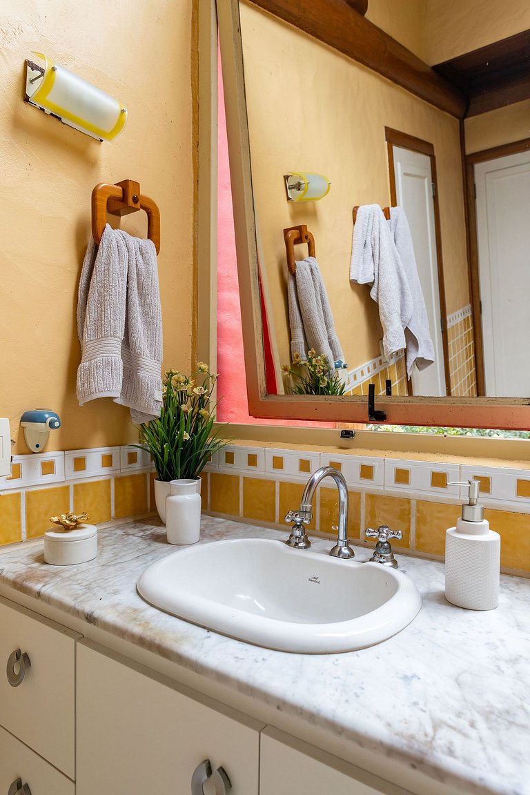 Casa Maria Comprida Araras: 5 quartos, piscina, área gourmet