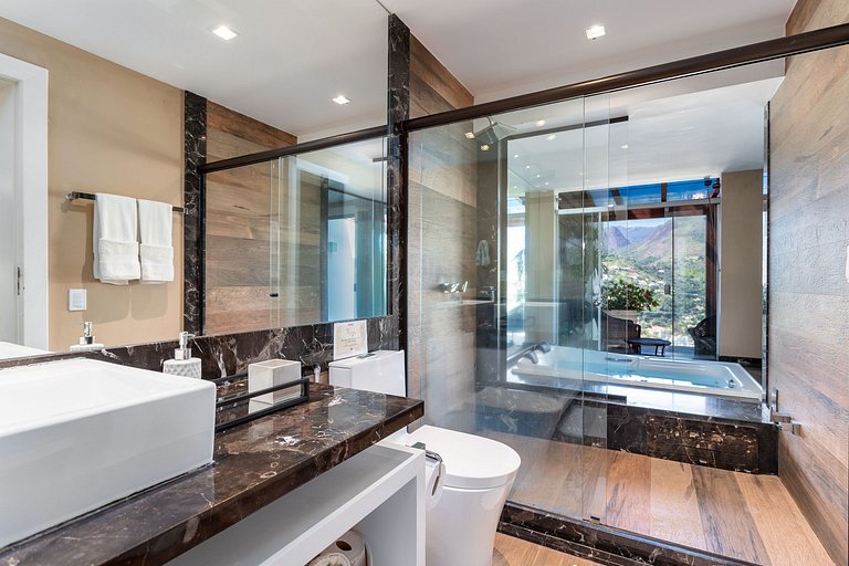 Villa Bellavista Itaipava, 4 suites, complete and modern
