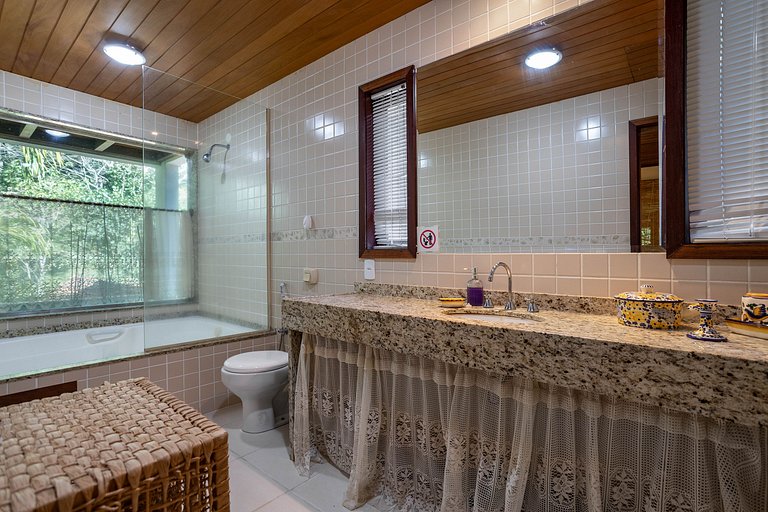 Casa Fauna e Flora, Cuiabá Itaipava, 4 quartos, piscina, mui