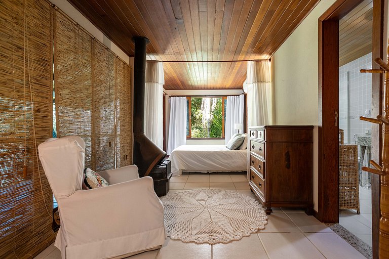 Casa Fauna e Flora, Cuiabá Itaipava, 4 quartos, piscina, mui