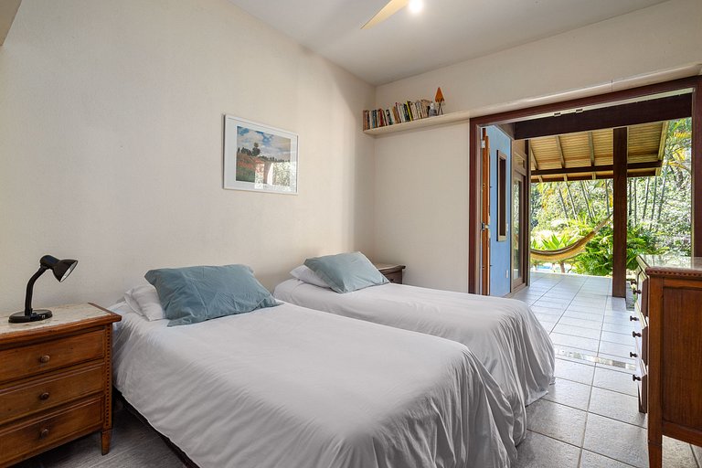 Casa Fauna e Flora, Cuiabá Itaipava, 4 quartos, piscina, mui