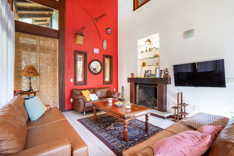 Casa Fauna e Flora, Cuiabá Itaipava, 4 quartos, piscina, mui