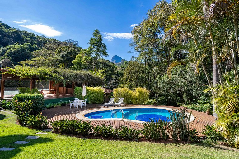 Casa Fauna e Flora, Cuiabá Itaipava, 4 quartos, piscina, mui