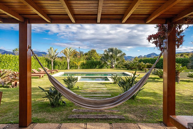 Casa do Alto Itaipava, 3 suítes, piscina com hidro aquecida