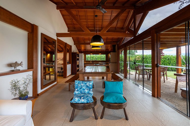 Casa do Alto Itaipava, 3 suítes, piscina com hidro aquecida