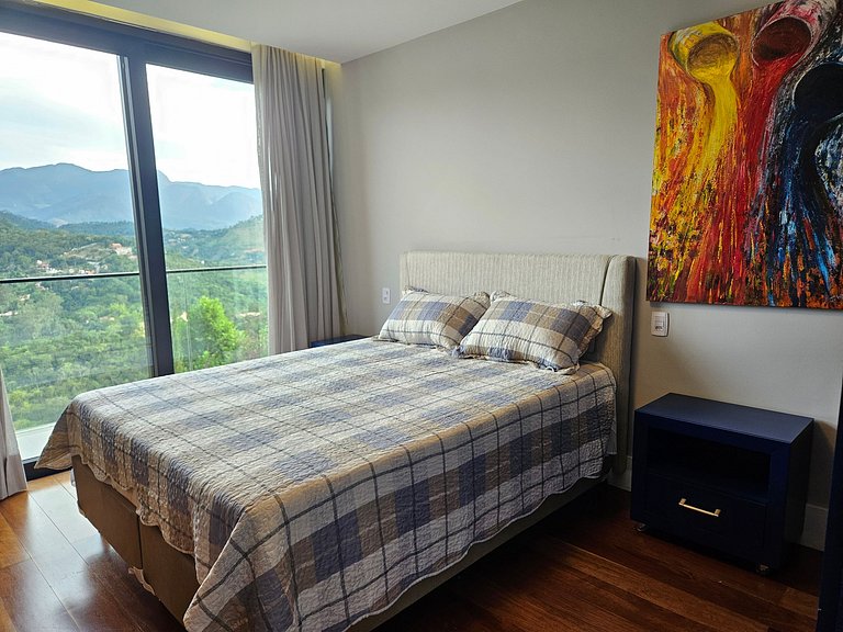 Casa de Alto Padrão em Itaipava: Design, Natureza e Exclusiv