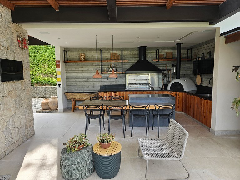 Villa Panorama Itaipava, Design e Bem-Estar