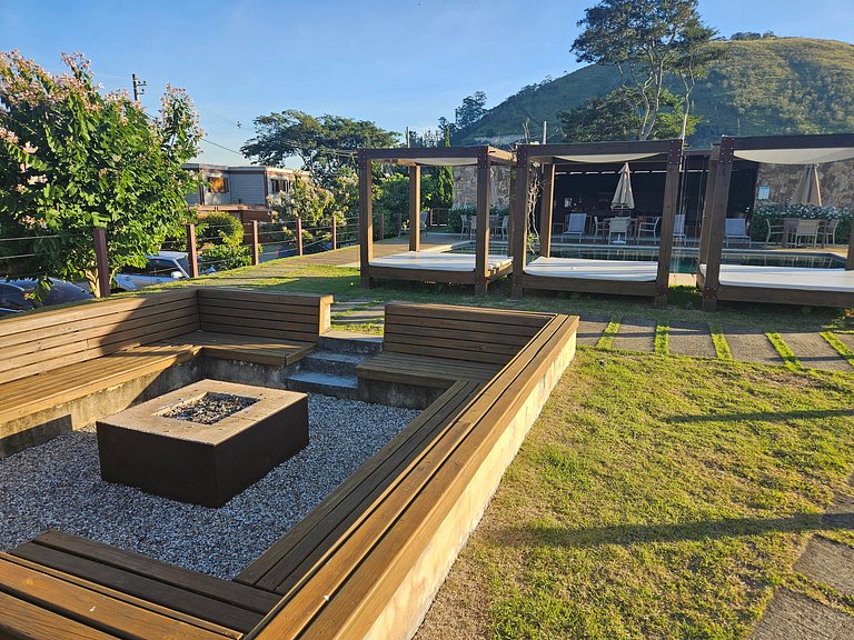 Casa da Aldeia: Charme e Privacidade em Itaipava