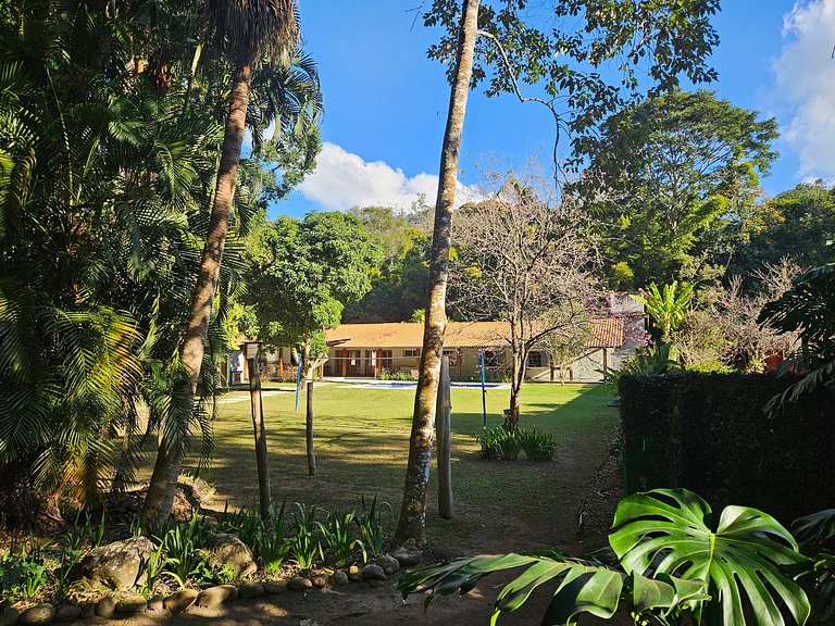 Casa Vista da Pedra, no coração de Araras