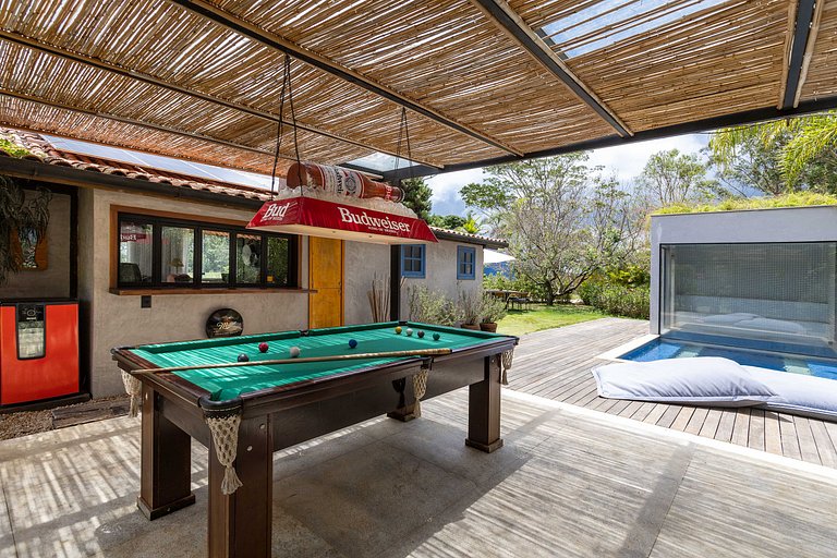 Topo do Céu: piscina com hidro, sauna e vista